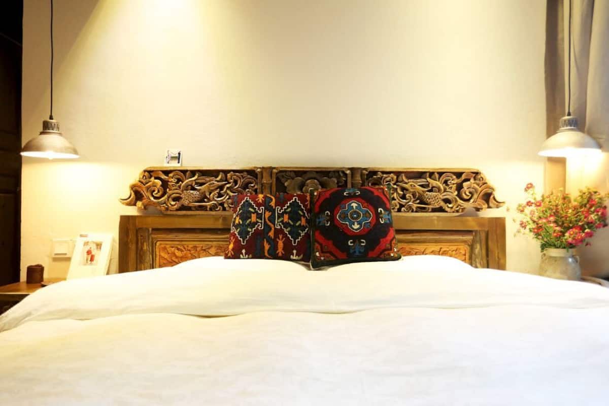 Habitación doble clásica | Cortinas blackout, wifi gratis y ropa de cama