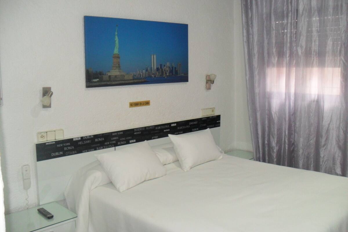 double room | individually decorated, individually furnished, laptop workspace