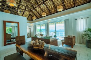 Villa Aloha | In-room dining - Pearl Bay Villas (Busuanga)