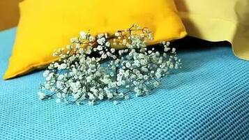 Double or Twin Room (Viognier) | Individually decorated, individually furnished, free WiFi