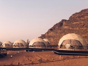 奢華帳棚, 1 張特大雙人床 | 免費無線上網、床單