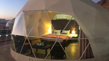 Luxury-Zelt, 1 King-Bett | Kostenloses WLAN, Bettwäsche