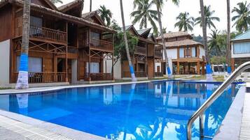 Piscine couverte