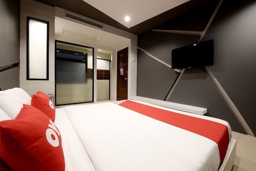 Sriracha Hotel And Spa