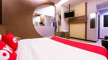 Standard Double Room | Free WiFi, bed sheets