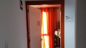 Nicht klassifiziertes Bild, 4 von 53, Schaltfläche