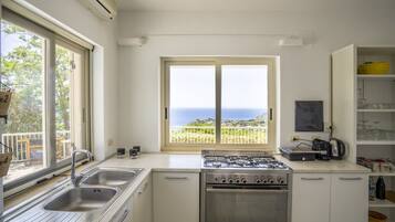 Four, lave-vaisselle