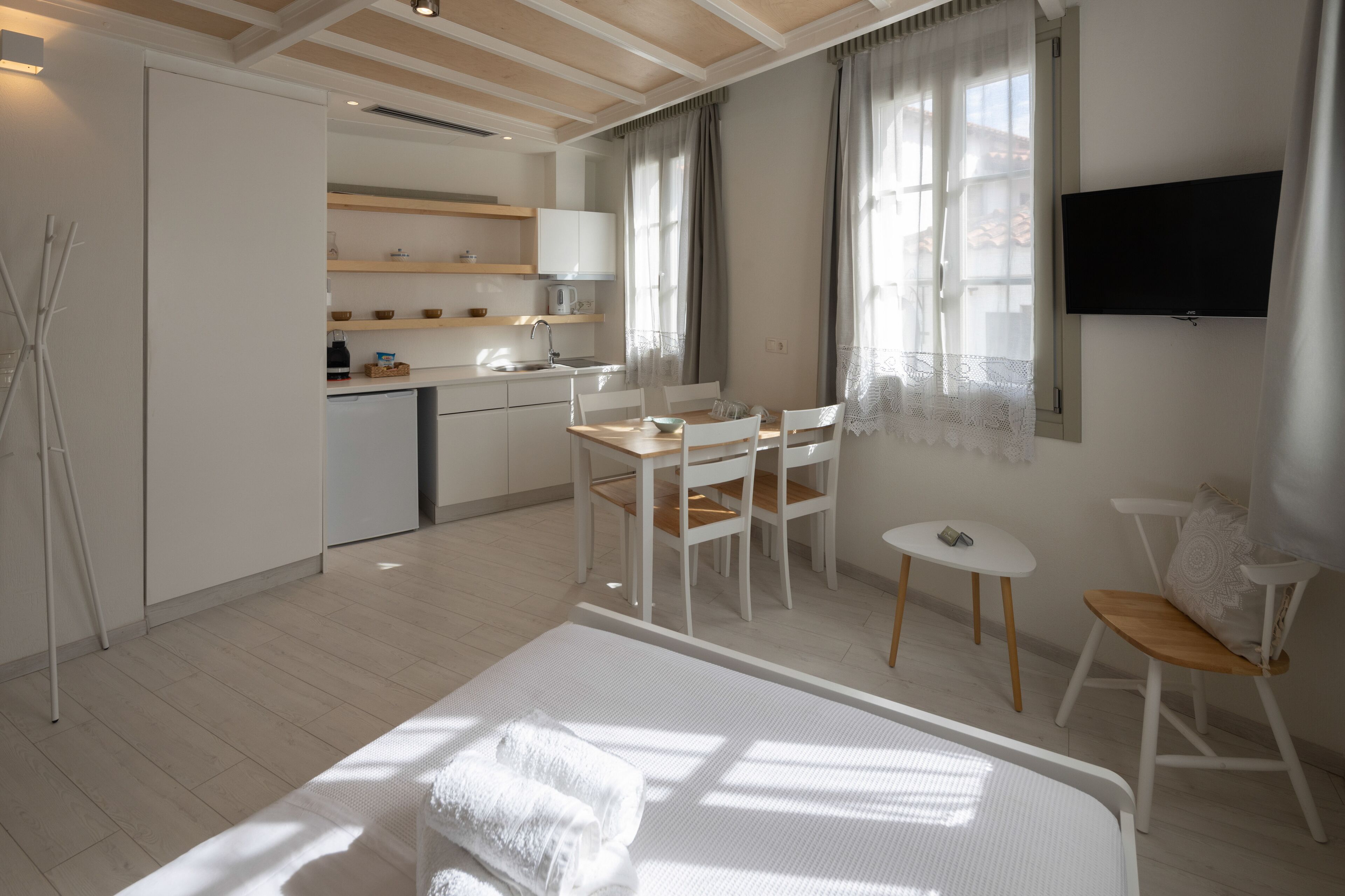 家庭開放式套房 | 迷你吧、客房內保險箱、獨特裝潢、遮光布/窗簾