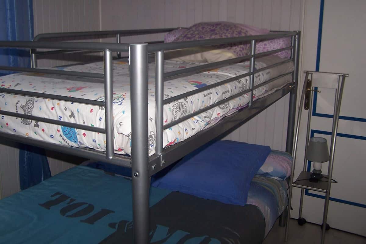 Triple Room | Individually decorated, individually furnished, desk, iron/ironing board