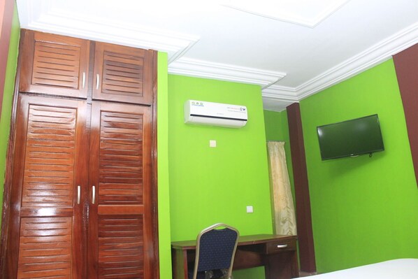 Kahden hengen standard-huone | Huoneen varustelu