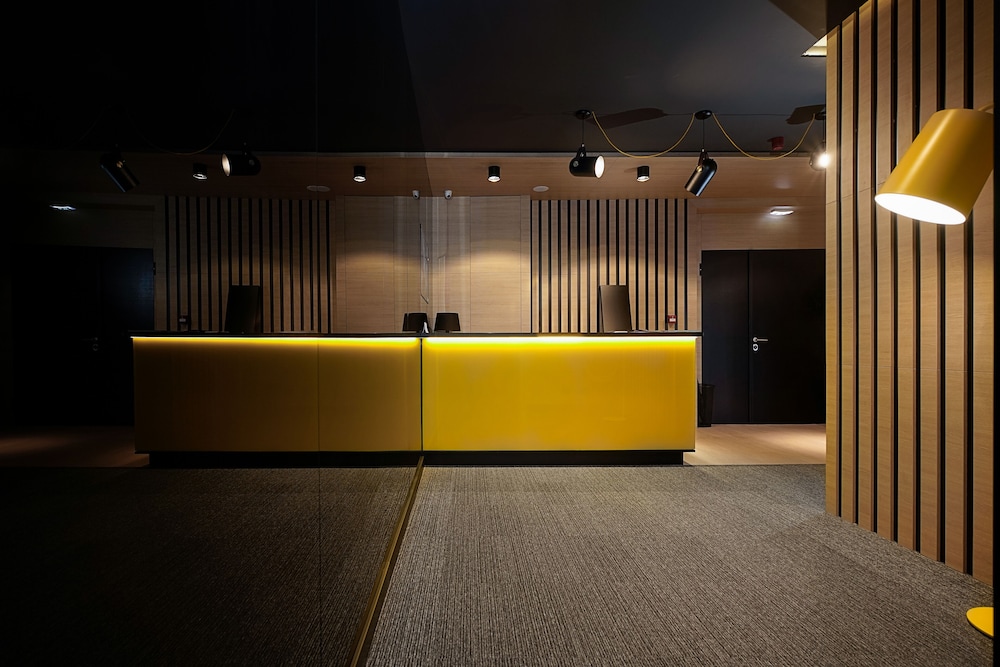 Maccani Luxury Suites photo 6