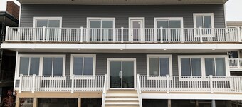 Mariners Cove Waterfront - Private Dock, Pet Friendly, Wi-Fi, Off-Street Parking