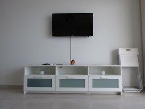 Exclusive Apartment, 2 Bedrooms | Television