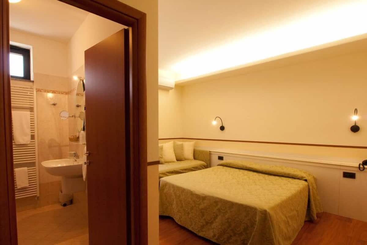 In-room safe, desk, free WiFi, bed sheets