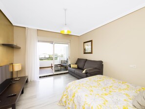 Iron/ironing board, Internet, bed sheets - Studio in Medina Garden for 2 people | 362 (Puerto Banús - Marbella)