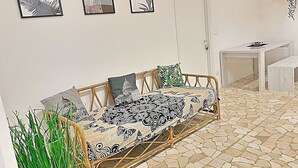 Leilighet – standard, 2 soverom | Oppholdsområde