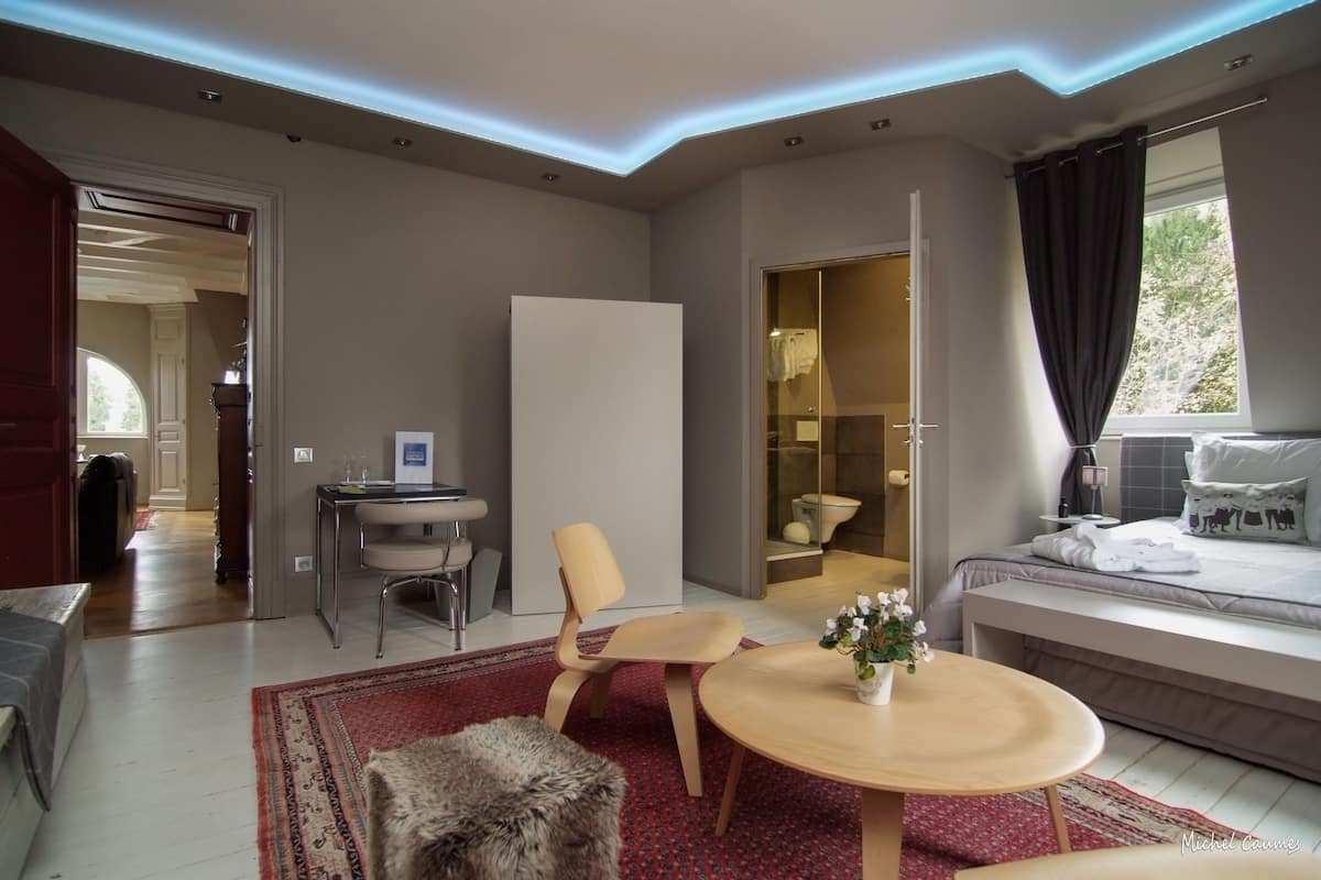 1 bedroom, in-room safe, individually decorated, individually furnished