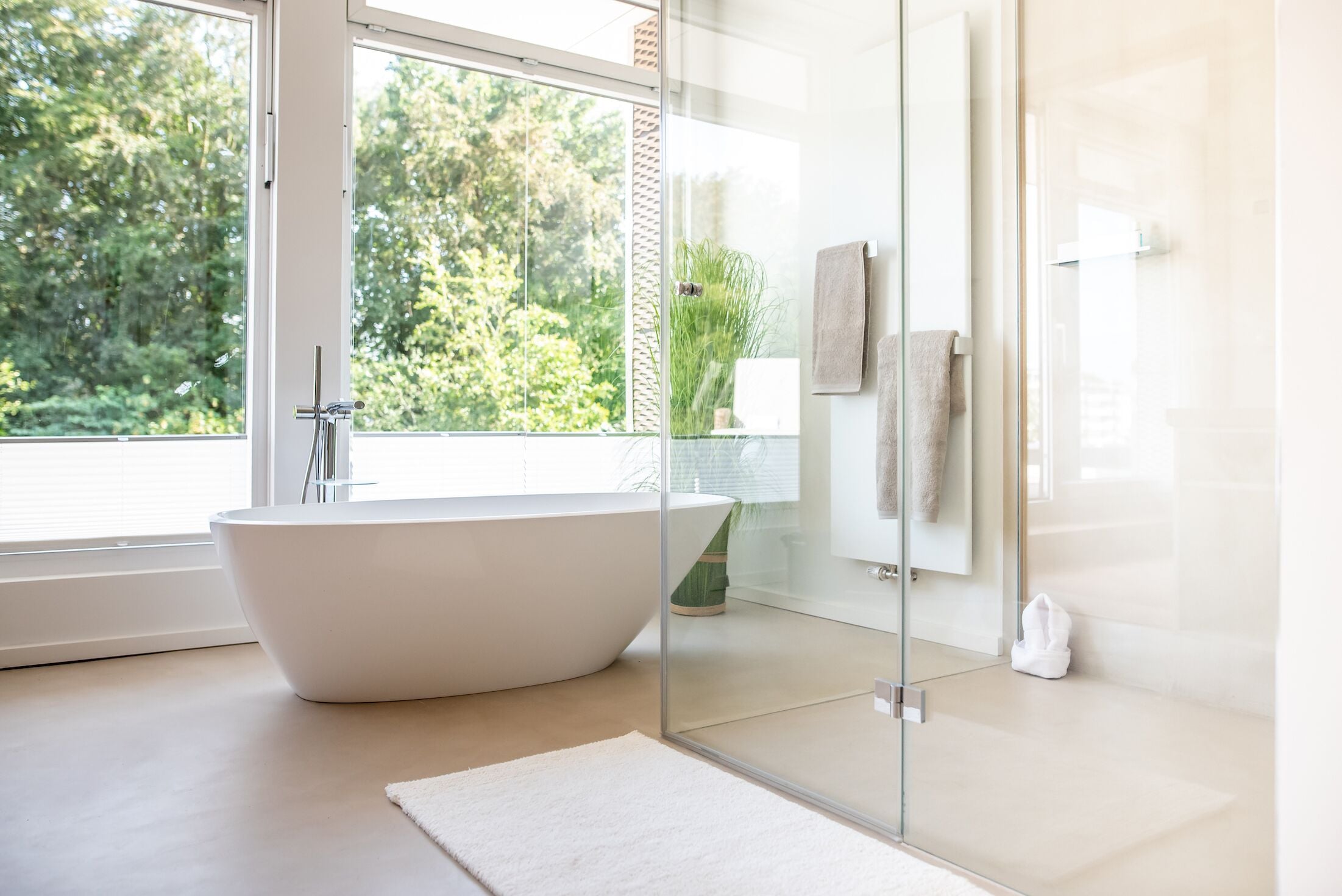 Penthouse, Sauna | Bathroom | Free toiletries, hair dryer, towels