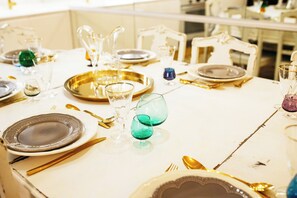 Dining - Stunning river view Portuguese Soul XXL Rooftop in picturesque Alfama, sleeps 20 (Lisboa)
