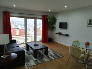City Apartment, 1 Bedroom | Living area | Flat-screen TV - Lisbon Grand View (Lisbon)