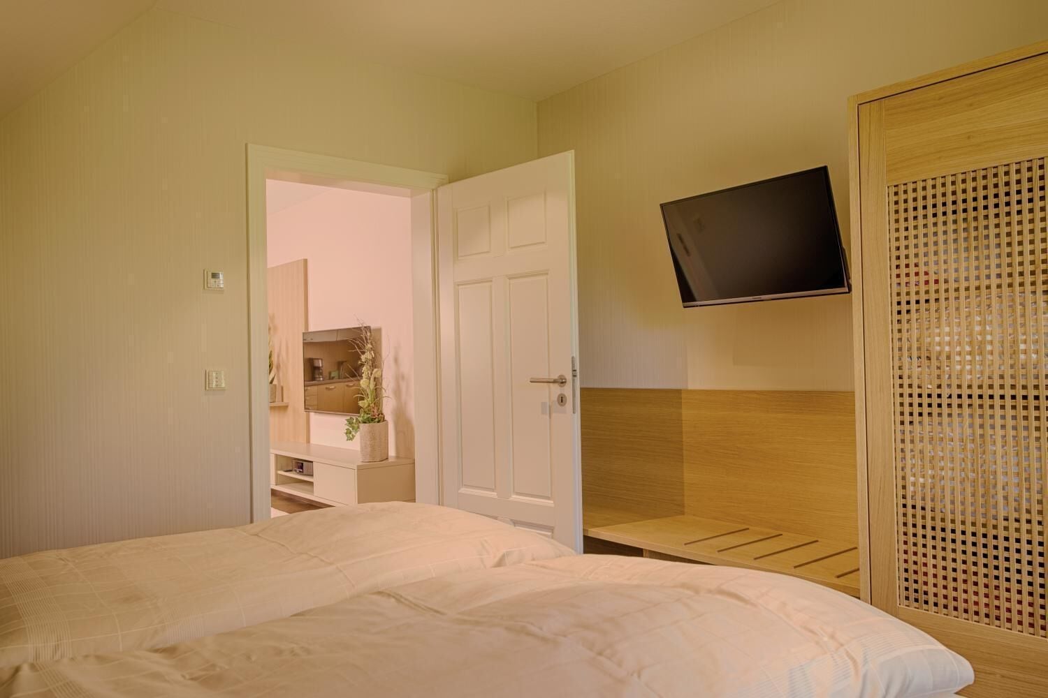 1 chambre, coffres-forts dans les chambres, bureau