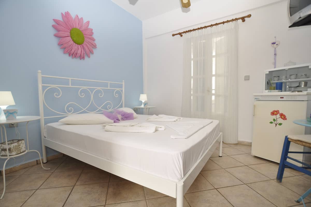 1 dormitorio, minibar, caja fuerte y sistema de insonorización