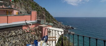 Refilea Sea View Tower Villa