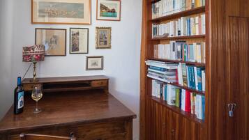 Ferienhaus, 3 Schlafzimmer, Balkon | Zimmerausstattung