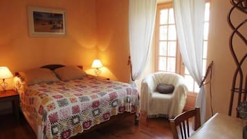 Tweepersoonskamer | 2 slaapkamers, individueel gedecoreerd, individueel gemeubileerd