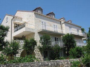Front of property - Apartments And Rooms Artemida (Dubrovnik)