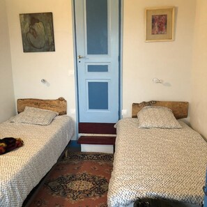 Chambre Tradition Double ou avec lits jumeaux, non-fumeur, vue montagne (2 people)