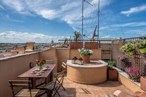 Huoneisto, 2 makuuhuonetta | Terassi/patio