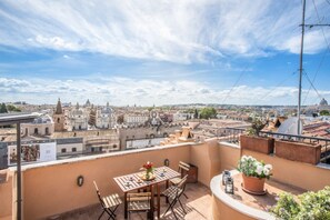 Apartment, 2 Bedrooms | Terrace/patio