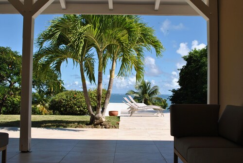 Welcome to Villa Frégate