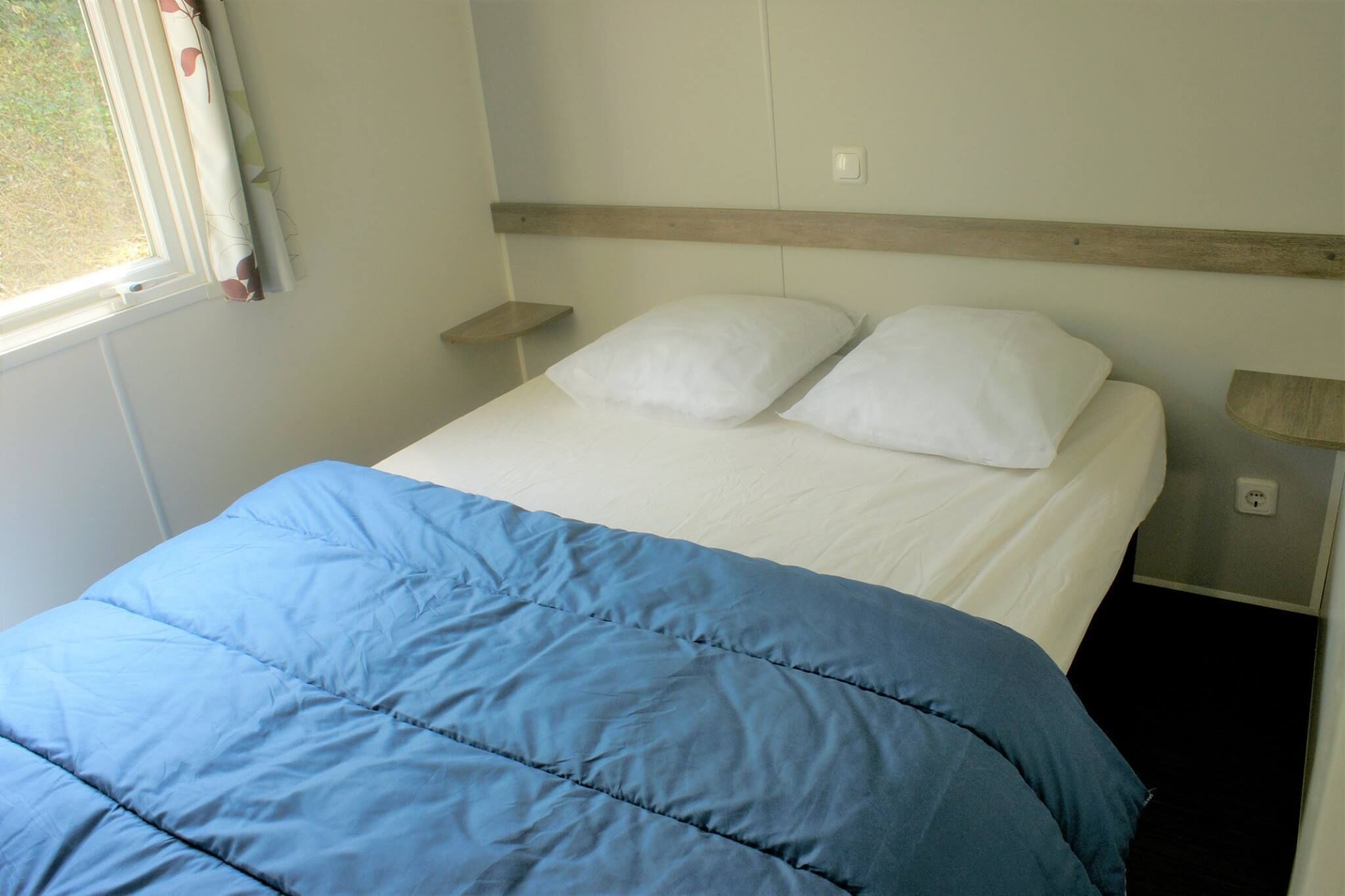 Mobile Home, 2 Bedrooms | 2 bedrooms, laptop workspace, iron/ironing board, free WiFi