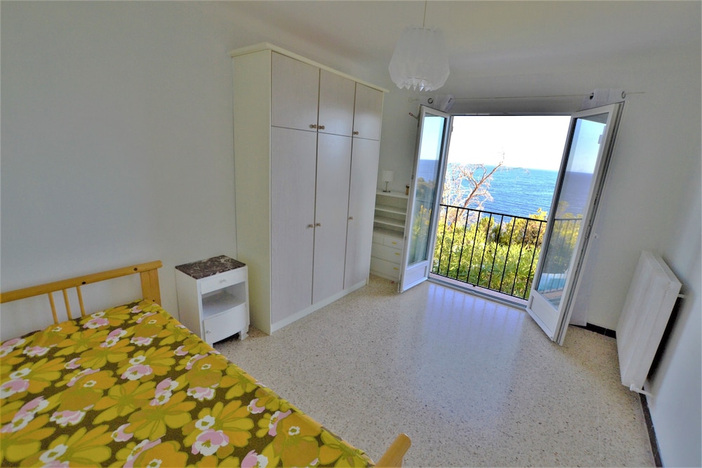 South Facing Villa In Théoule Sur Mer Between Cannes And St Raphaël - Cannes