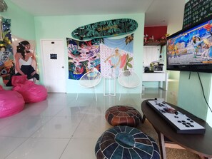 Games room - Lanting House Phuket (Patong)