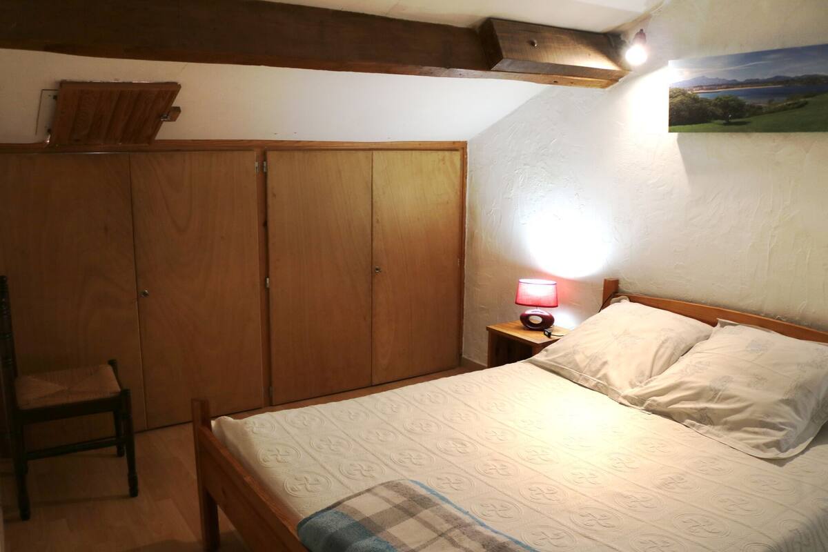 Double Room, Shared Bathroom