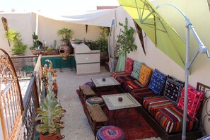 Living area - Riad Makene Mouchkill (Marrakech)