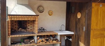 Mukautettu maaseutu talo vammainen. Ryhmät 12/14 ihmistä. Uusi rakennus