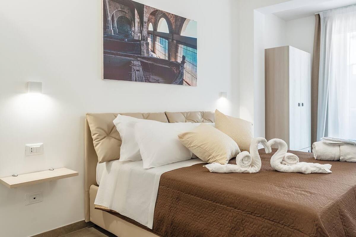 Double Room (Favignana) | Bar mini, meja, kalis bunyi, Wi-fi percuma