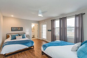 4 bedrooms, iron/ironing board, free WiFi, bed sheets