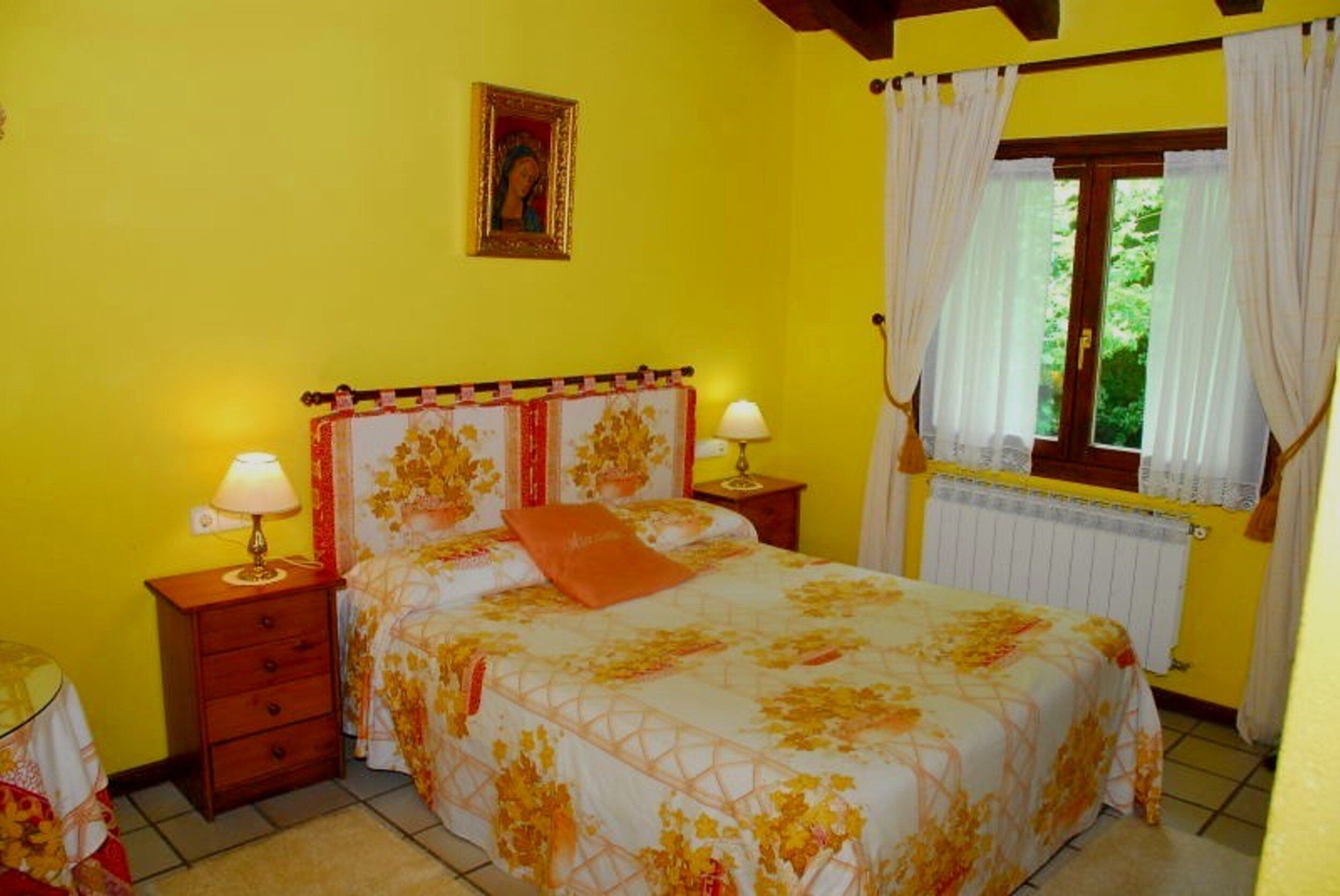 Double Room | Free WiFi, bed sheets