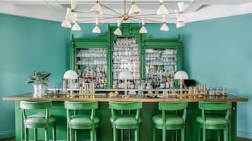 Bar (en el alojamiento)