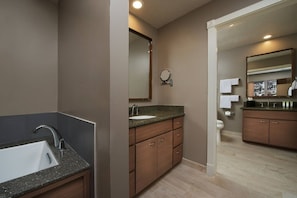 Combined shower/bathtub, jetted bath