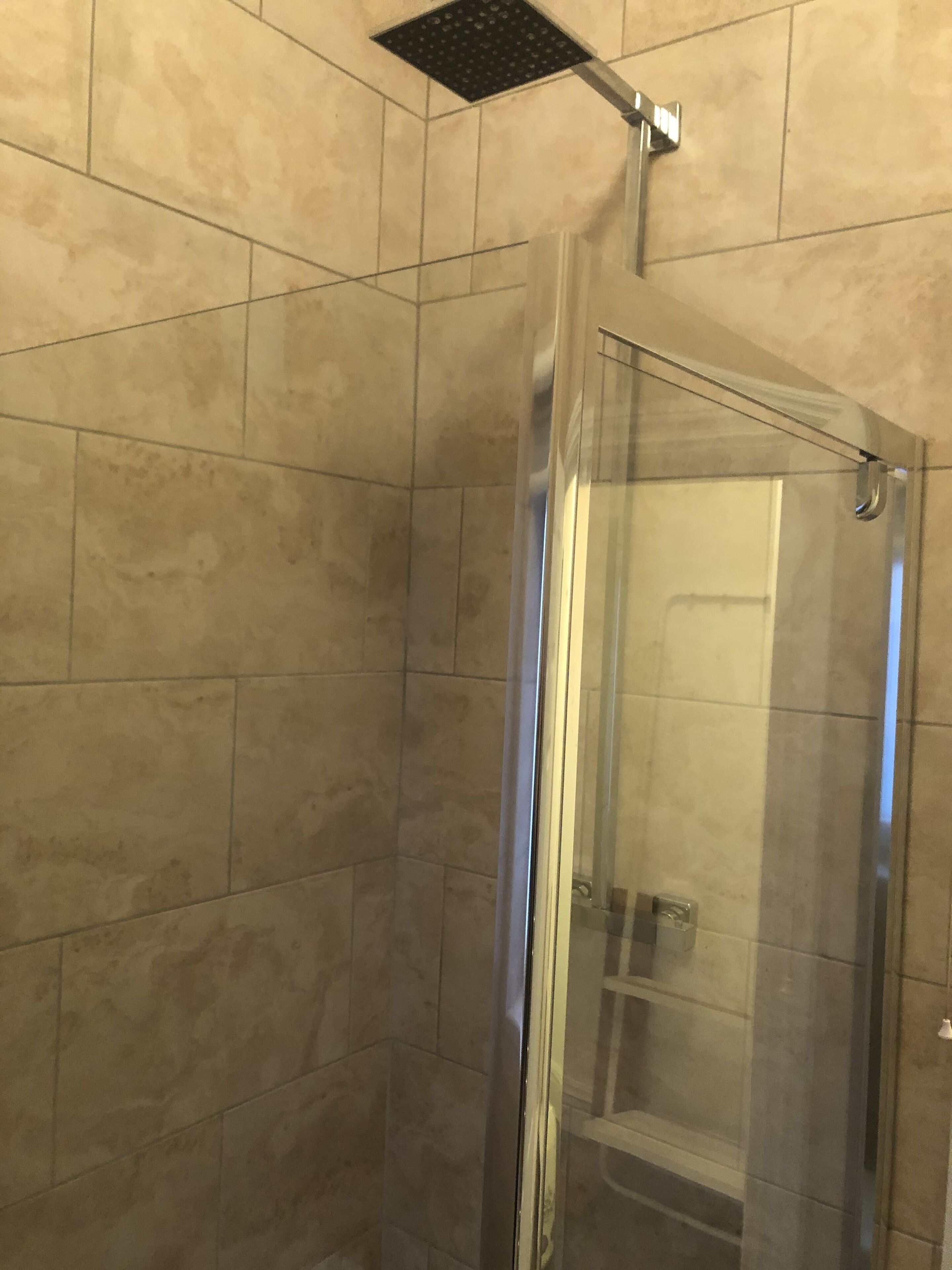 Apartment, 1 Bedroom | Bathroom | Towels, shampoo