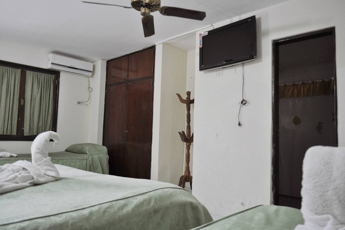 Comfort Quadruple Room, Private Bathroom