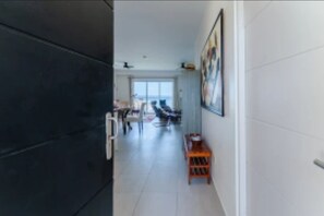 Interior - Unobstructed Ocean View - Ocean Front Condo (Sint Maarten)