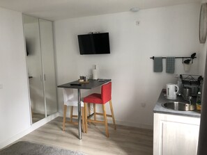 Interior - Private apartment in hyper center (Mennecy)