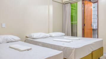 Triple Room, Multiple Beds | Bed sheets